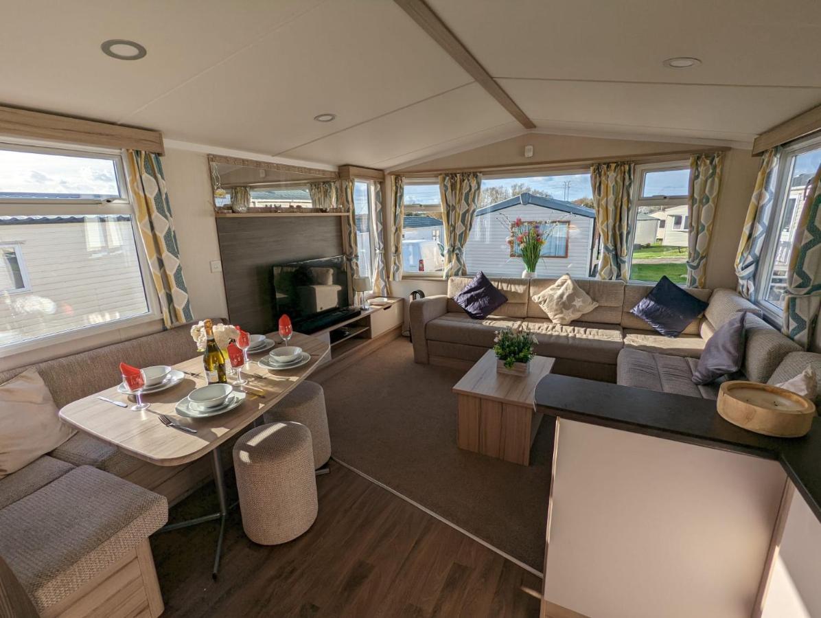 Sleeps 6 Modern And Bright Caravan Littlesea Haven Weymouth酒店 外观 照片